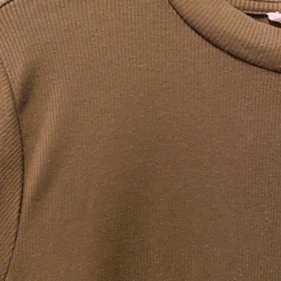 2/$10  Forever 21 Olive Green Tee - Picture 4 of 4